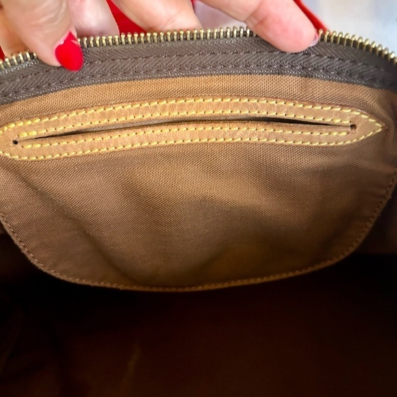 Authentic Vintage Louis Vuitton Speedy 35 Monogram 1991 Collection - Picture 8 of 9